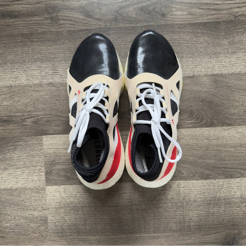Adidas x Stella McCartney Black, Cream & Red Ultraboost 21 - Picture 3 of 6